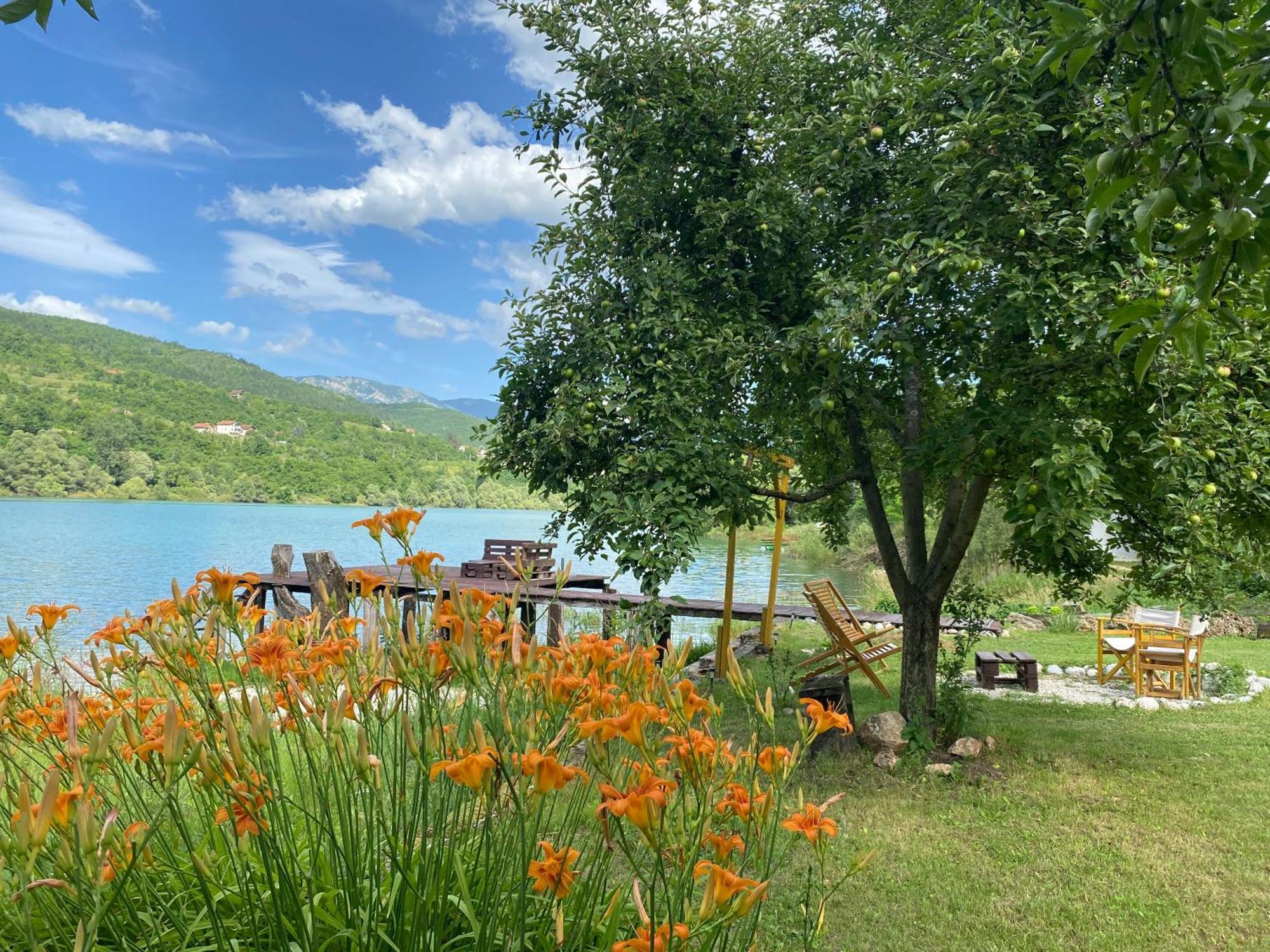 Konjic Lakeside Resort エクステリア 写真